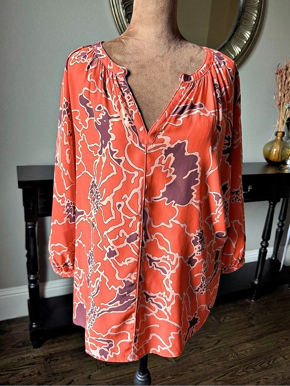 Marie Oliver 100% Silk Coral Abstract Print V-Neck Blouse Size S Oversized NWOT
